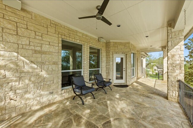Building Photo - 13725 Madrone Mountain Way