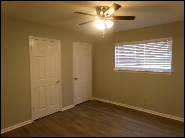 Building Photo - 1813 Sanford Dr