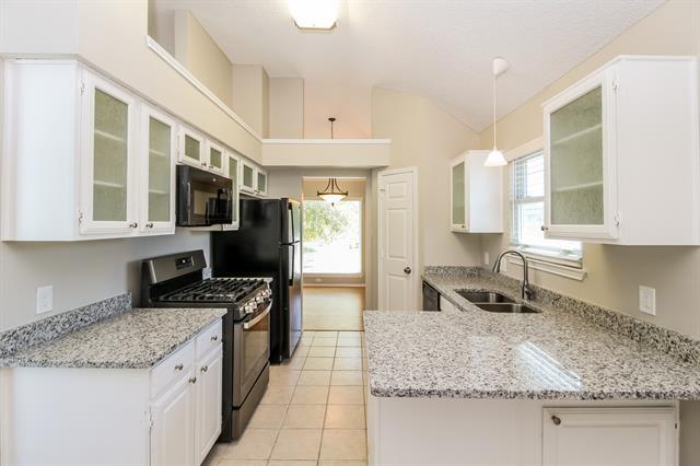 Building Photo - 4203 Wild Cherry Dr