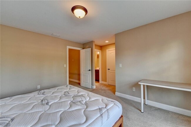 Building Photo - 3709 Union Park Dr