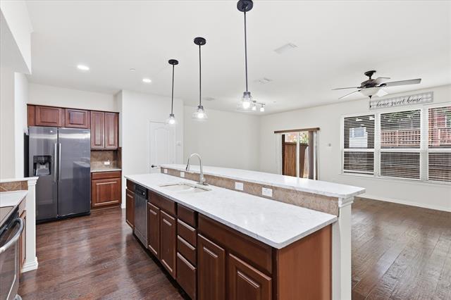 Building Photo - 2649 Jacobson Dr