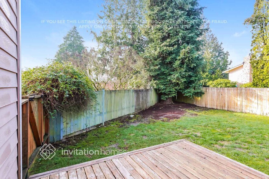 Building Photo - 8006 Upper Ridge Rd