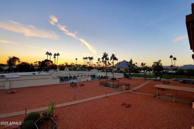 Building Photo - 7820 E Camelback Rd