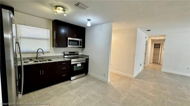 Building Photo - 4111 Page Ave