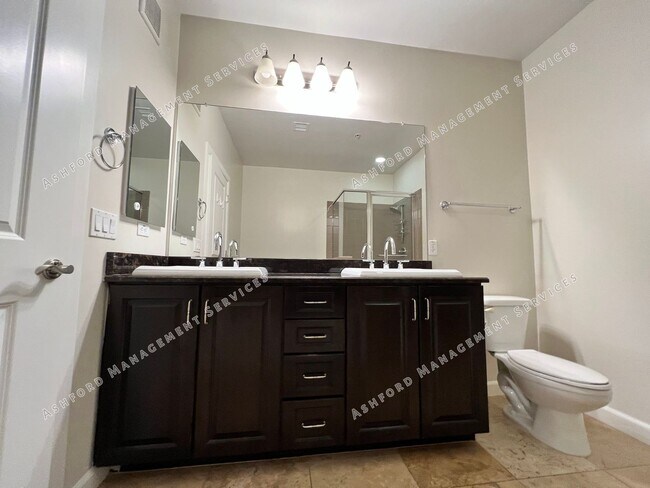 Building Photo - Scottsdale Luxury 2 Bed Condo with Mountain Views - Gated Artesia - Utilities Included