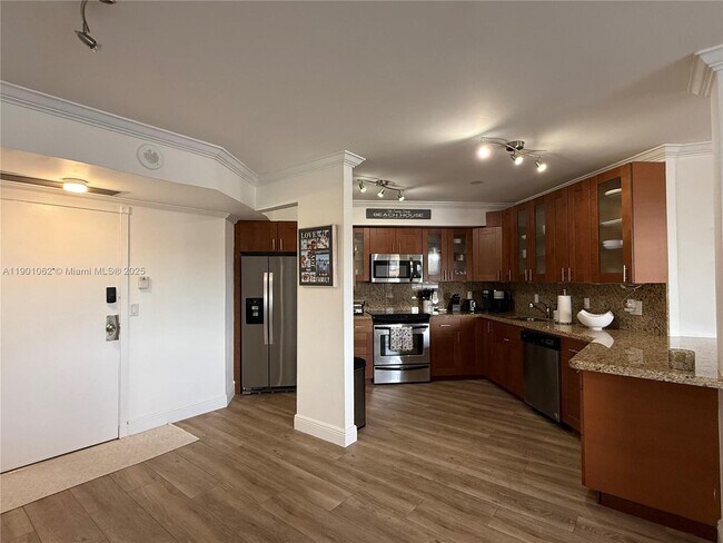 Building Photo - 500 Three Islands Boulevard