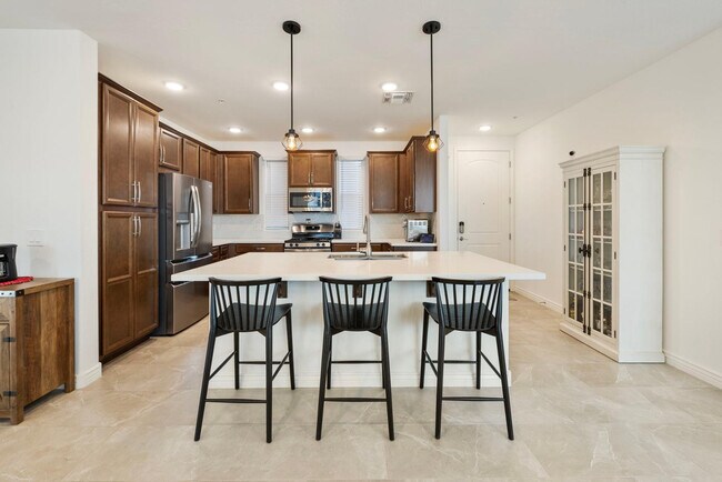 Building Photo - 5100 E Rancho Paloma Dr