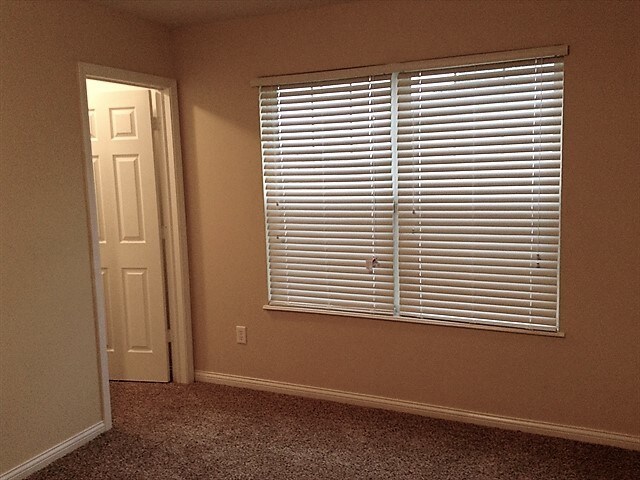 Building Photo - 6385 Matcumbe Way