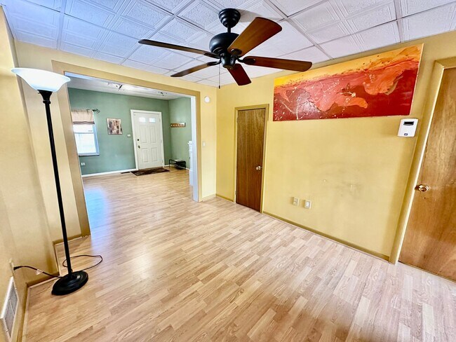 Building Photo - Cozy 2 bedroom home located in South Allentown, PA