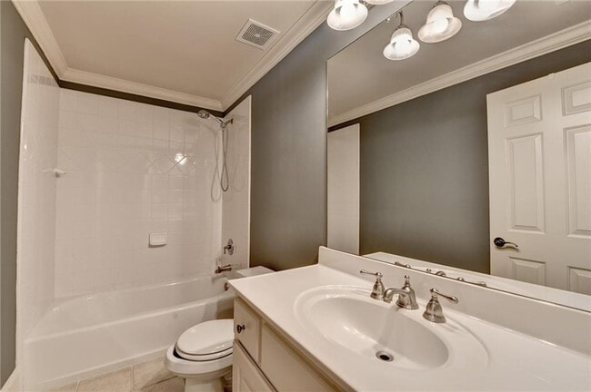 Building Photo - 10125 Brixton Pl