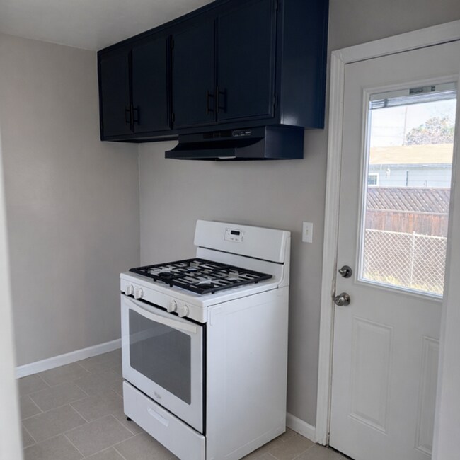 Building Photo - 2612 Belle Ter