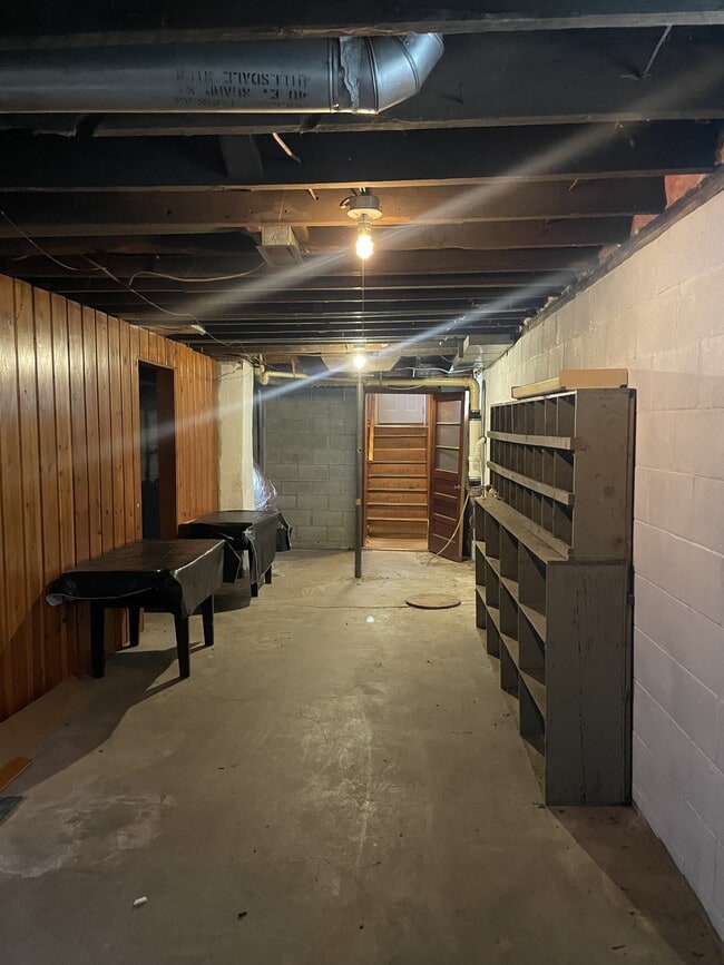 Building Photo - 59 S Norwood St