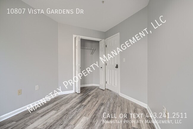 Building Photo - 10807 Vista Gardens Dr