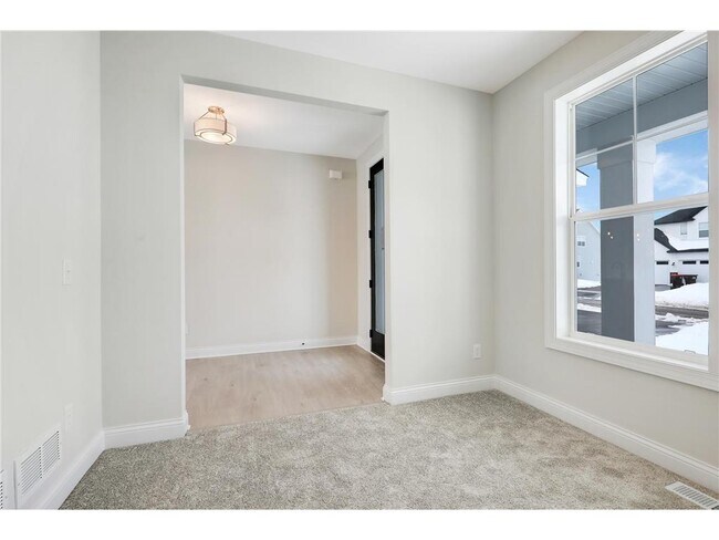Building Photo - 10771 40th St N