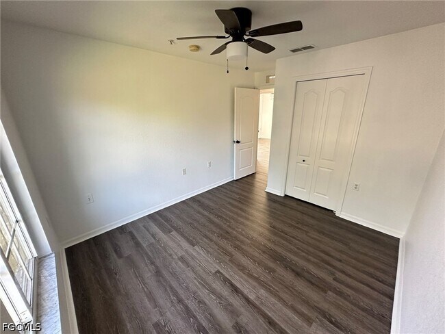 Building Photo - 9419 Ivy Brook Run