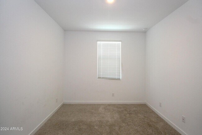 Building Photo - 1649 W la Mirada Dr