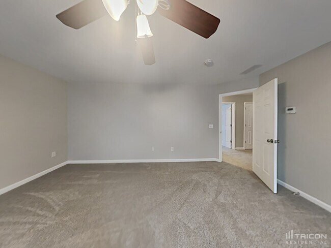 Building Photo - 842 Chandler Rd