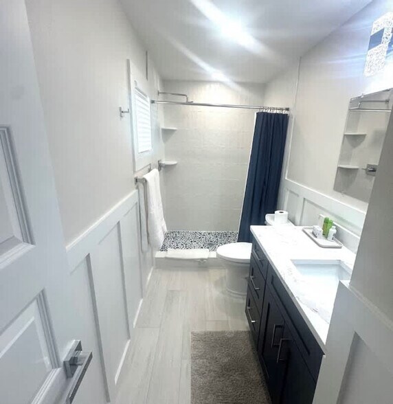 Building Photo - 3006 Gulf Dr