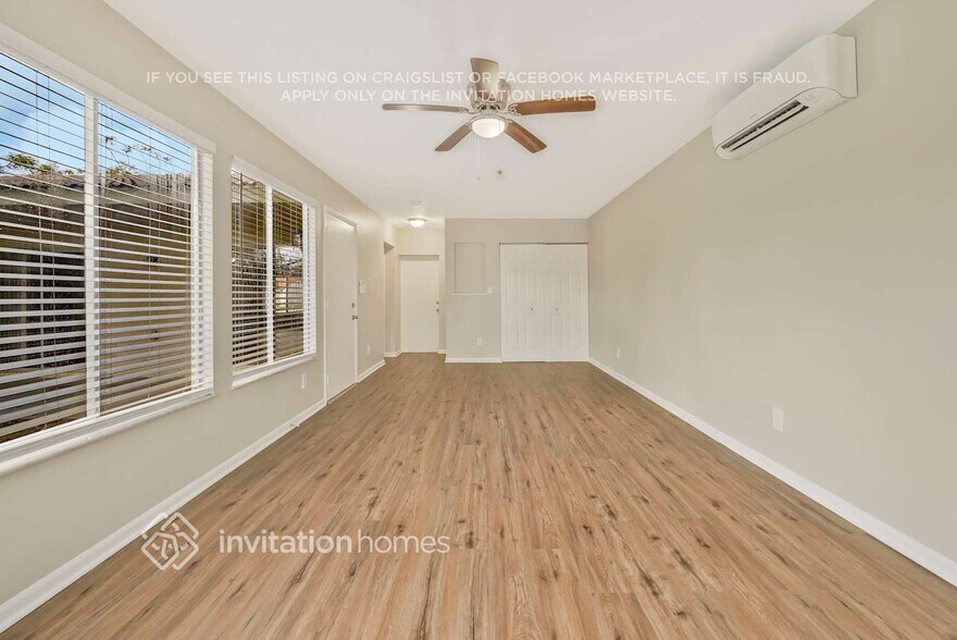 Building Photo - 10425 Kingbrook Ln