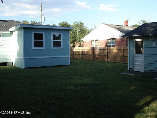 Building Photo - 4776 Cardinal Blvd