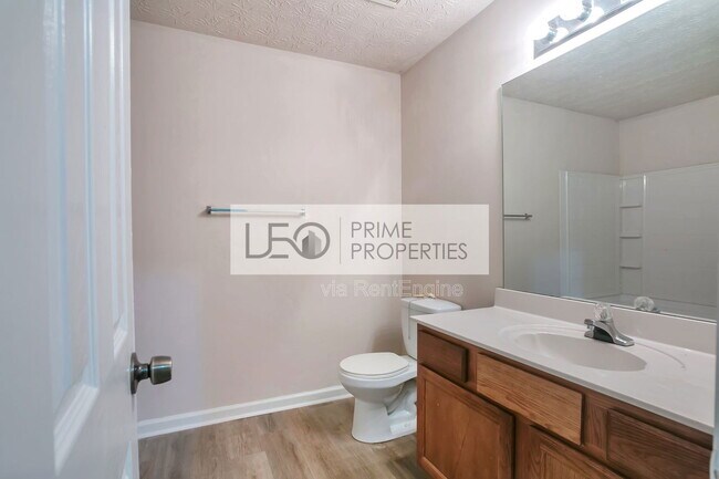 Building Photo - 2842 Vining Ridge Terrace