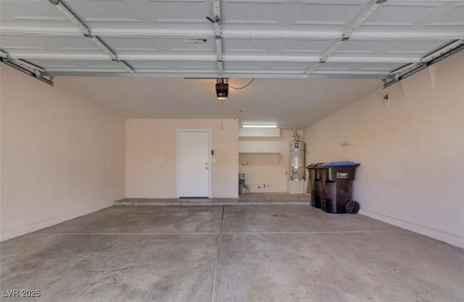 Building Photo - 1057 Appleblossom Time Ave