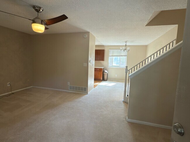 Building Photo - 19652 E Utah Pl