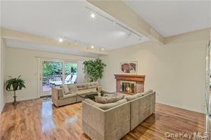 Building Photo - 197 Heritage Hills