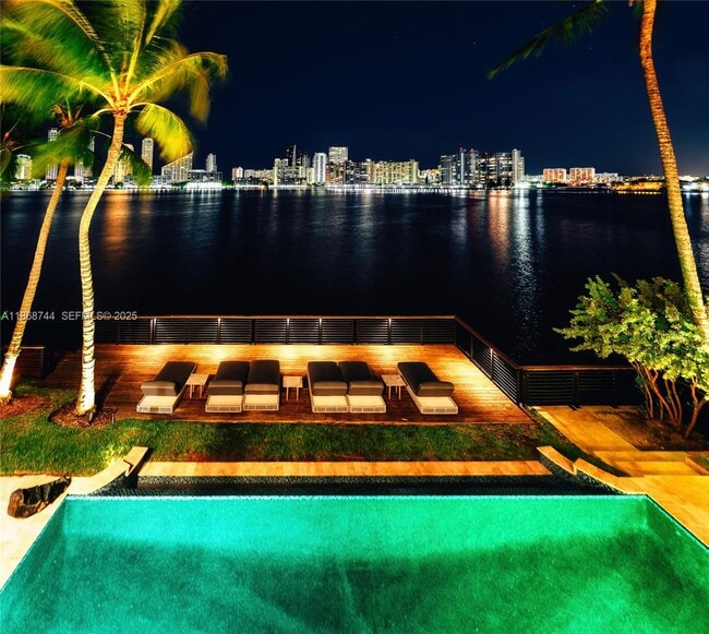 Building Photo - 3916 Island Estates Dr