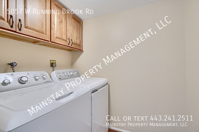 Building Photo - 5057 W Running Brook Rd