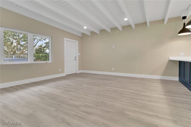 Building Photo - 5150 Sand Dollar Ln