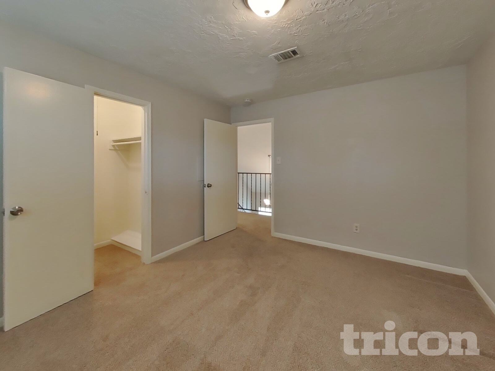 Building Photo - 12027 Arrowhead Glen Dr