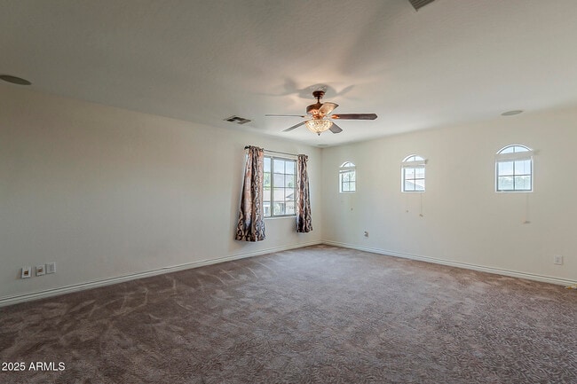 Building Photo - 4592 E Gleneagle Dr