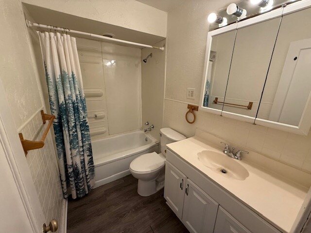 Building Photo - 4525 W 149th St