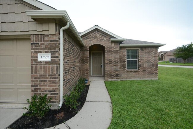 Building Photo - 12567 Canyon Falls Boulevard