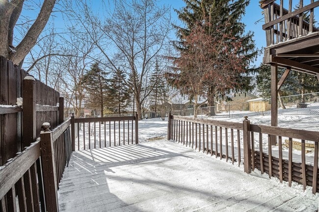 Building Photo - 1995 Monday Dr