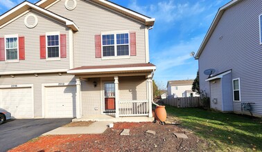 Building Photo - 2552 Cesario Dr