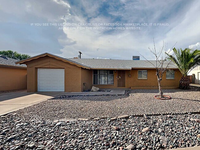 Building Photo - 8252 E Monte Vista Rd