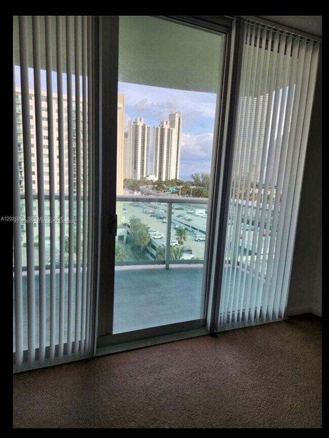Building Photo - 19390 Collins Ave