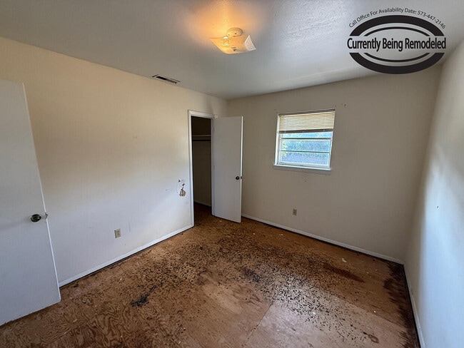 Building Photo - 7308 N Wade School Rd