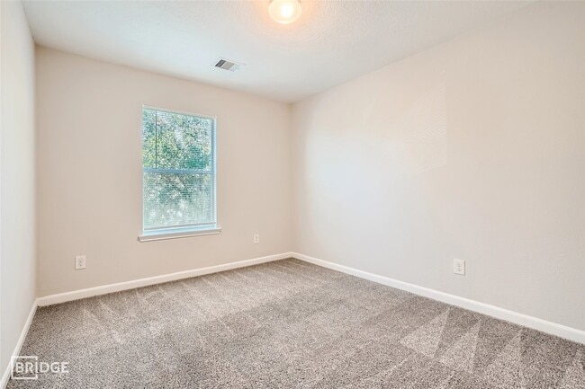 Building Photo - 514 Remington Glen Ct