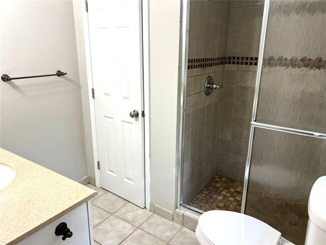 Building Photo - 3177 Pinto Dr