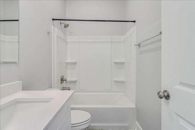 Building Photo - 5017 Moravian Dr