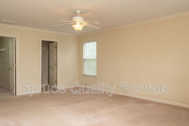 Building Photo - 6201 Elderbush Dr