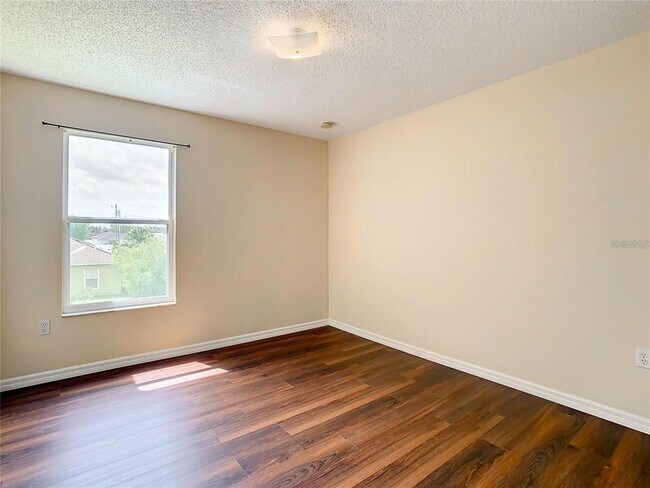 Building Photo - 152 Briarcliff Dr