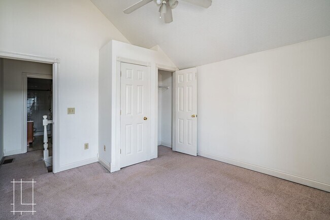 Building Photo - 193-195 Greenwood Ave