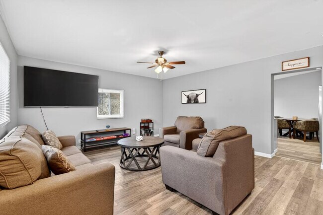 Building Photo - 7792 Alicia Ct