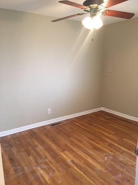 Building Photo - 616A Eastboro Dr