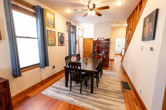 Building Photo - 1241 Bates Ave