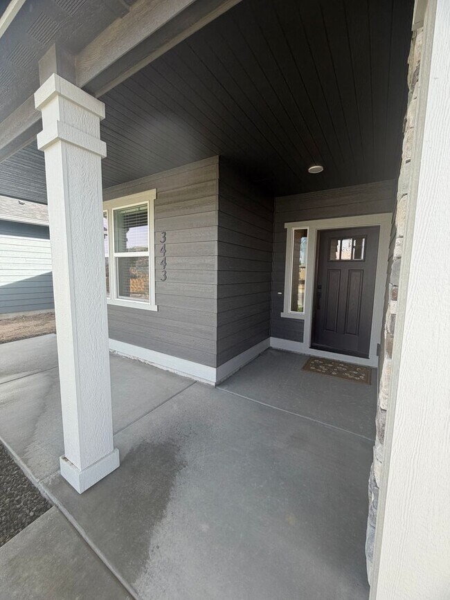 Building Photo - Brand New 4-Bedroom Encore Plan with Jr. Suite & Open Concept Design